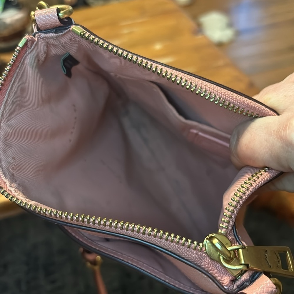 Coach Kitt Messenger Crossbody - Picture 10 of 10